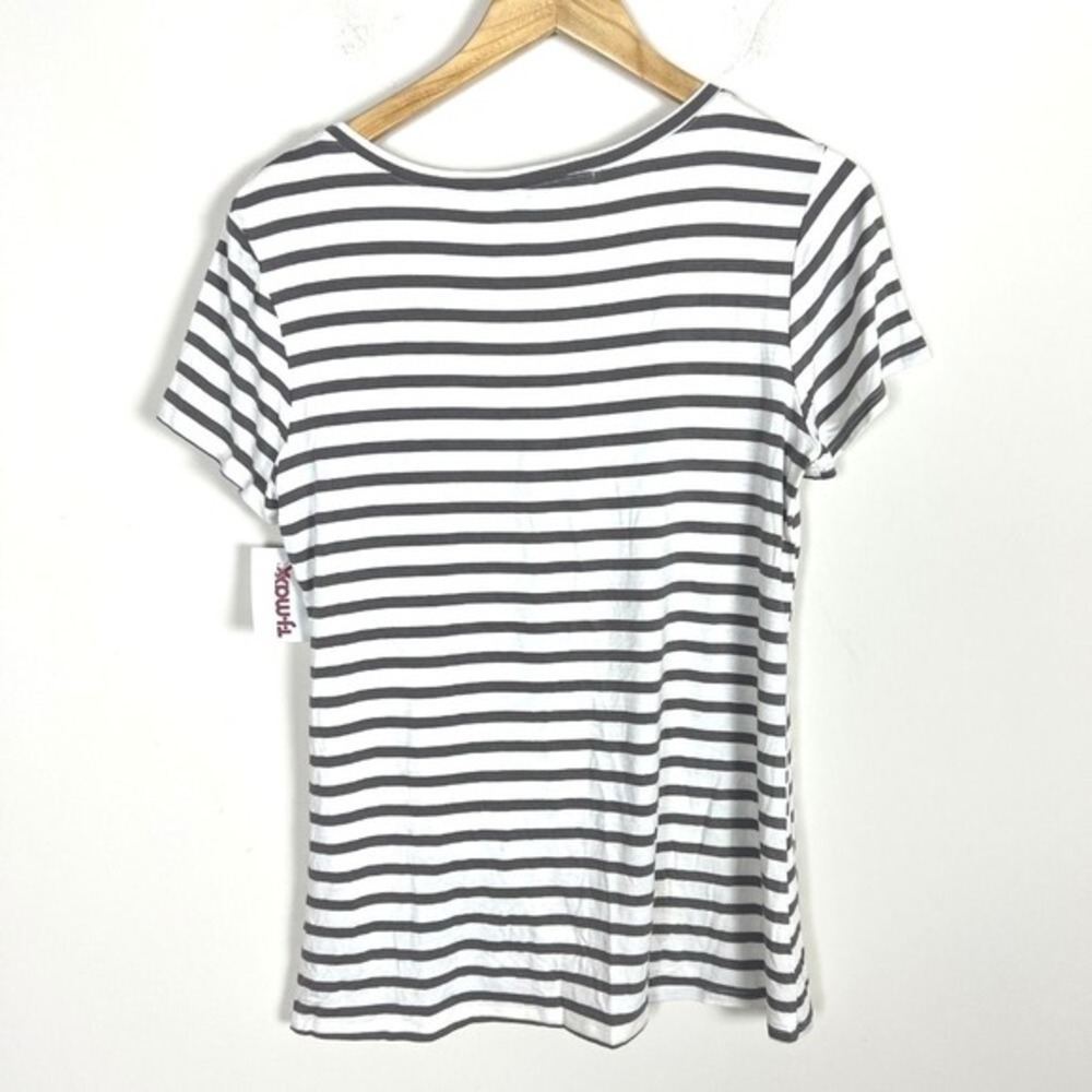 2/$20 Green Envelope Striped White Black Top M NWT - Picture 3 of 3